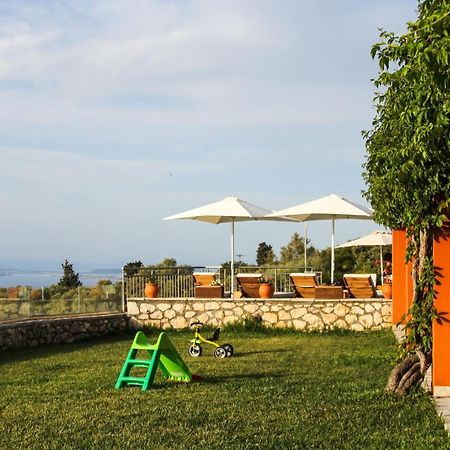 Liogerma Apartments Τσουκαλάδες Εξωτερικό φωτογραφία