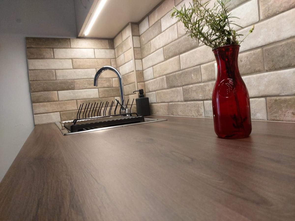 Liogerma Apartments Τσουκαλάδες Εξωτερικό φωτογραφία