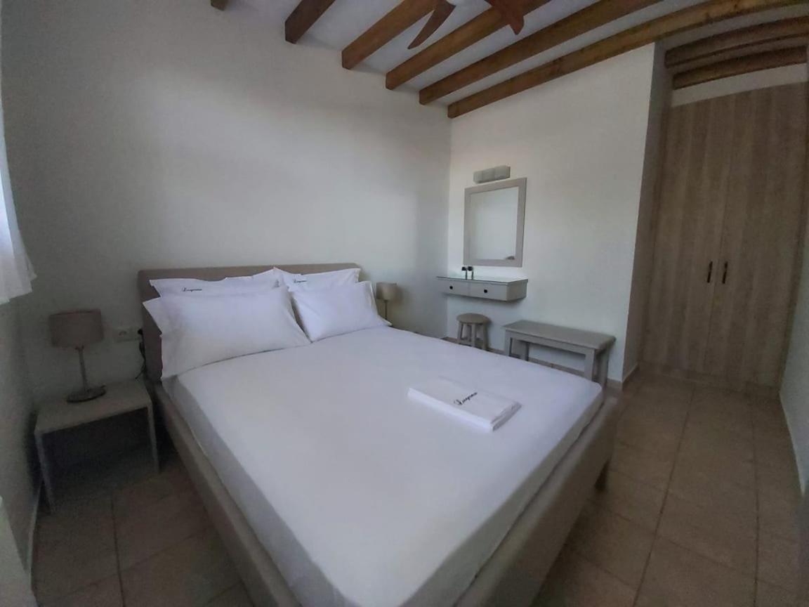 Liogerma Apartments Τσουκαλάδες Εξωτερικό φωτογραφία