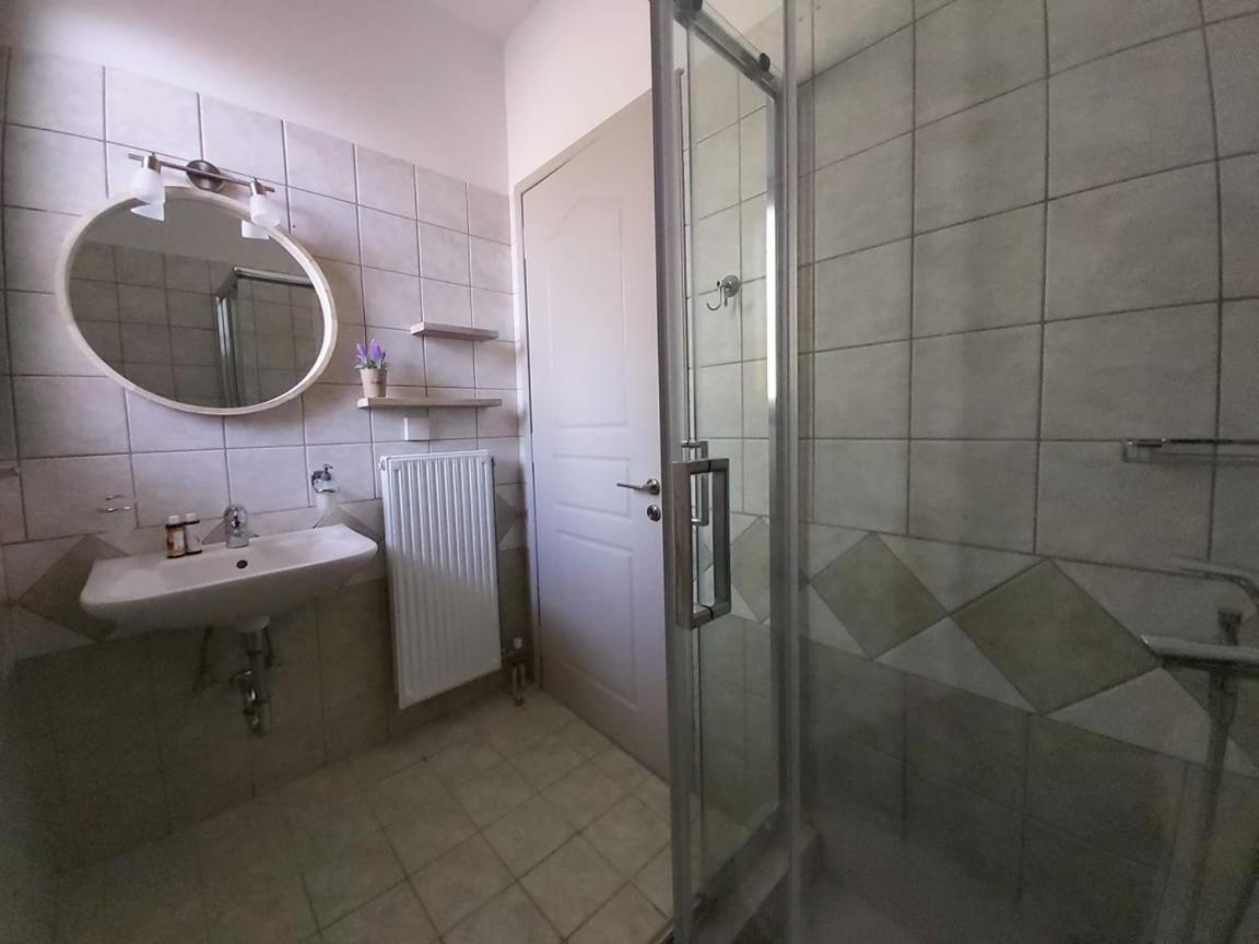 Liogerma Apartments Τσουκαλάδες Εξωτερικό φωτογραφία